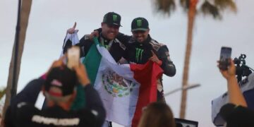 Alan Ampudia gana la Baja 500: un mexicano conquista la legendaria carrera en casa.